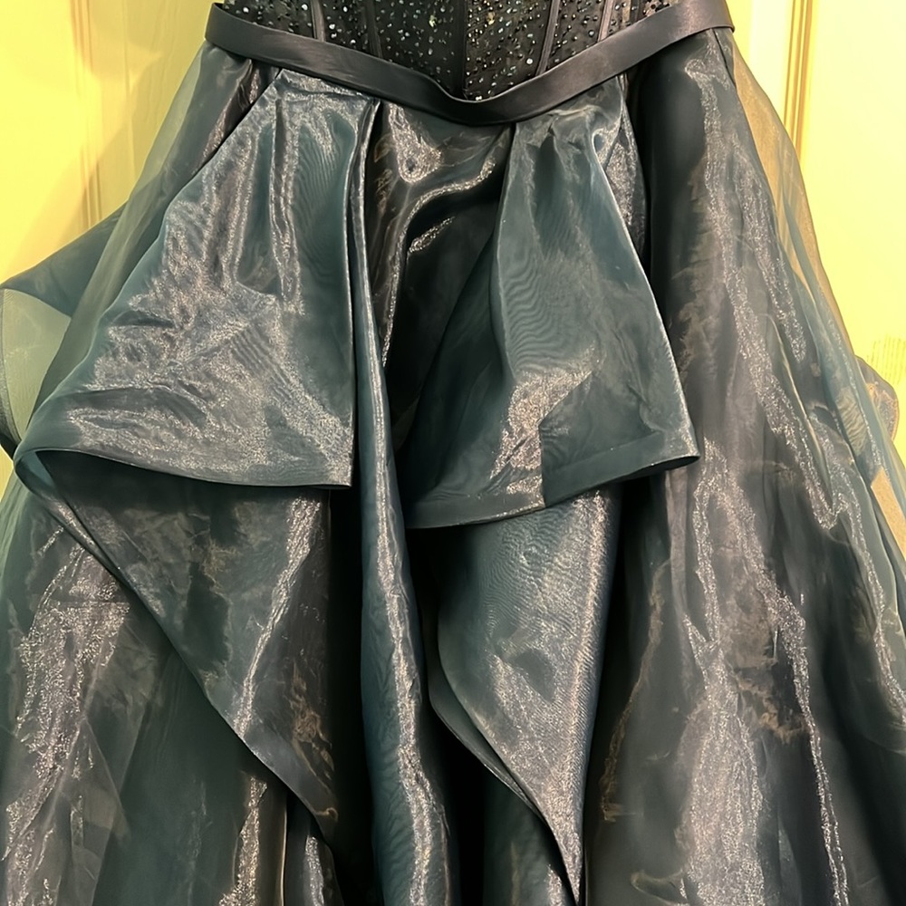 Formal Chiffon Gown Cascading Ruffles - Picture 4 of 9